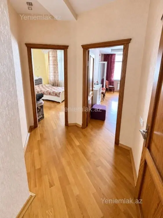 1 000 AZN - 3 otaqlı mənzil Kirayə (aylıq), Yasamal qəs., Yasamal, Bakı