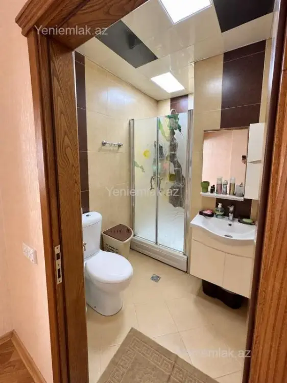 1 000 AZN - 3 otaqlı mənzil Kirayə (aylıq), Yasamal qəs., Yasamal, Bakı