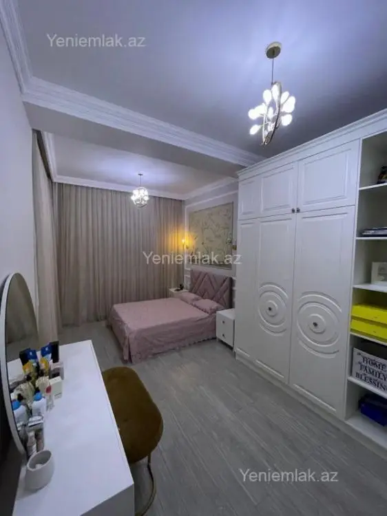 555 000 AZN - 6 otaqlı mənzil Satılır, Badamdar qəs., Səbail, Bakı