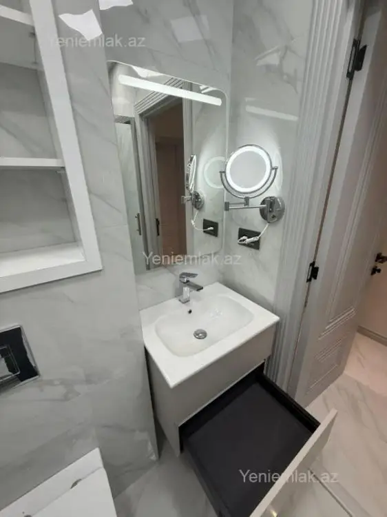 221 540 AZN - 2 otaqlı mənzil Satılır, 8-ci mikrorayon, Binəqədi, Bakı