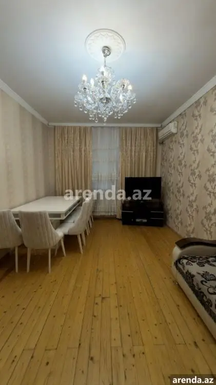 700 AZN - 4 otaqlı mənzil Kirayə (aylıq), Biləcəri qəs., Binəqədi, Bakı