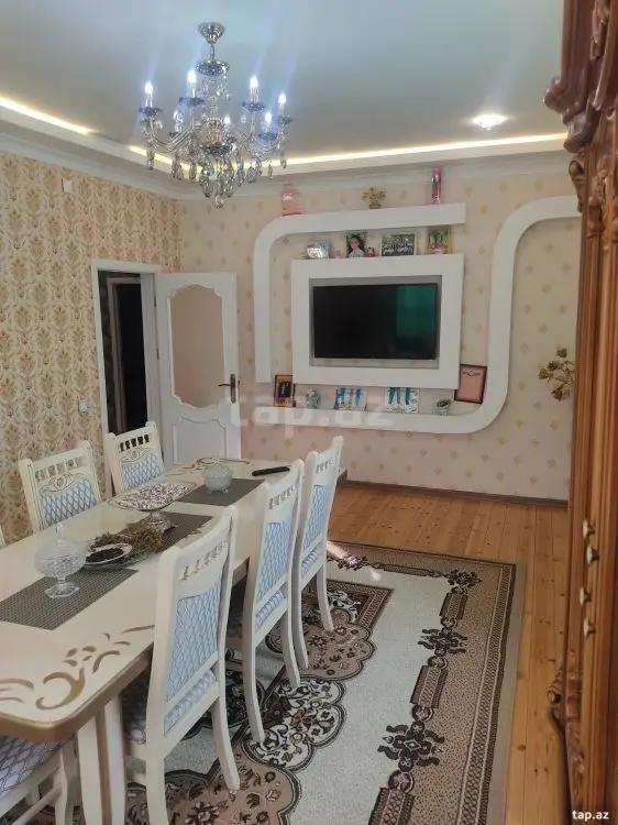 500 AZN - 3 otaqlı mənzil Kirayə (aylıq), Qəbələ