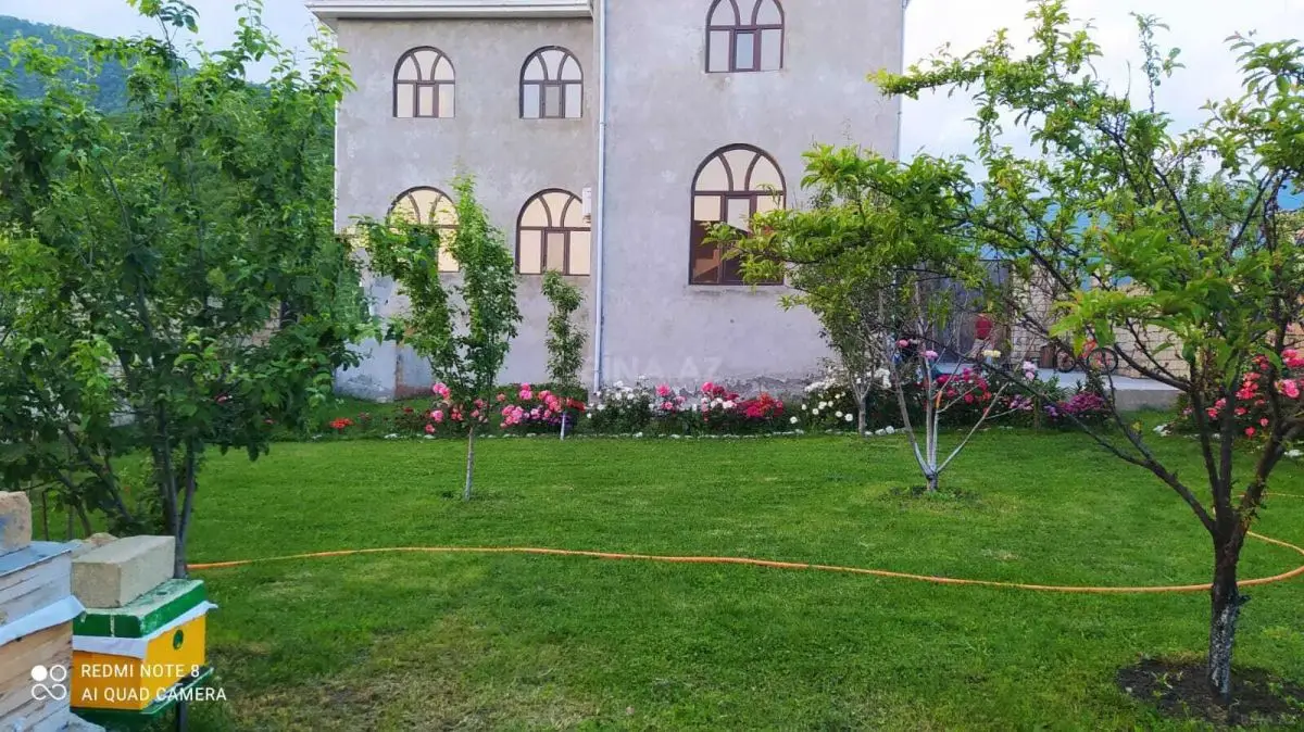 185 000 AZN - 6 sot Torpaq Satılır, Oğuz