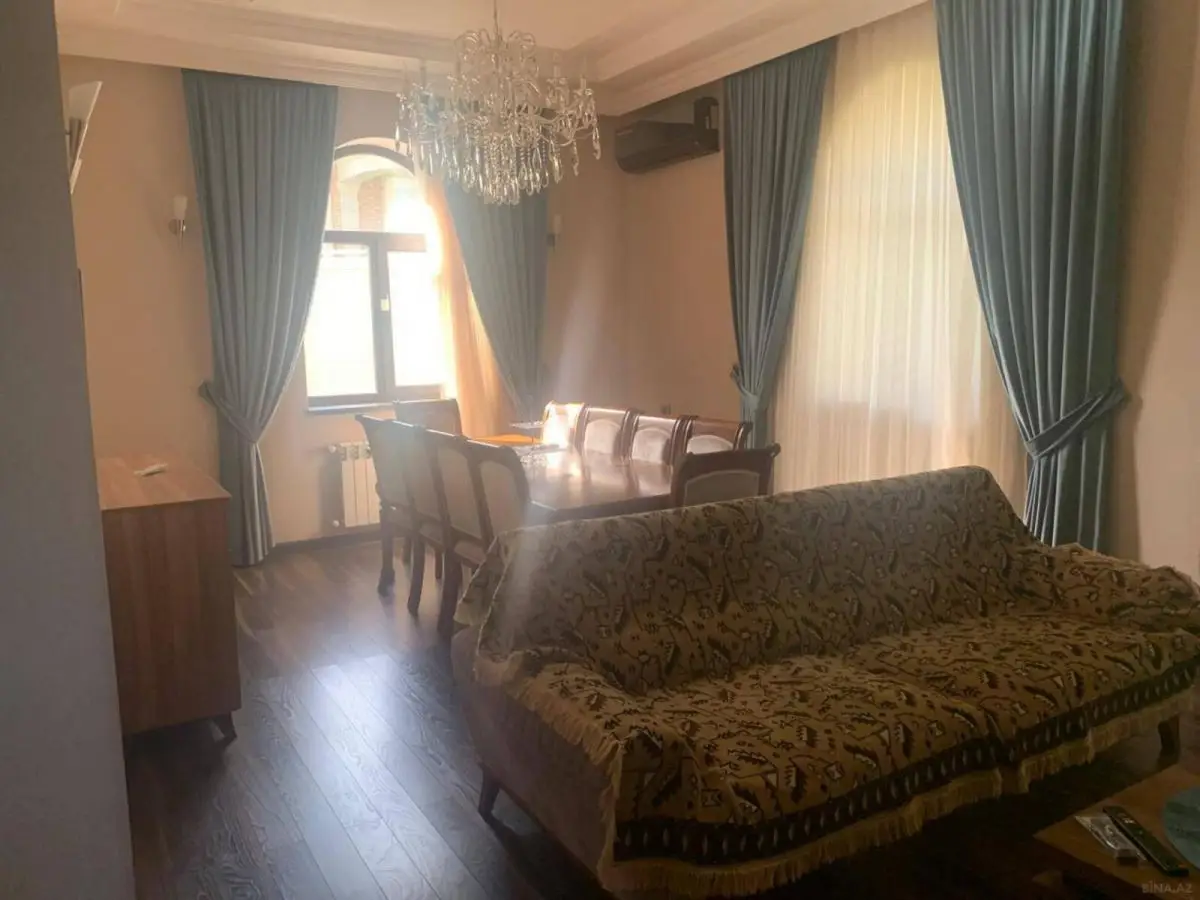 490 000 AZN - 5 otaqlı mənzil Satılır, Oğuz