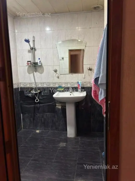 187 000 AZN - 4 otaqlı mənzil Satılır, Suraxanı qəs., Suraxanı, Bakı
