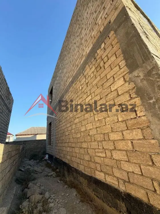 110 AZN - 5 otaqlı mənzil Satılır, Qobustan