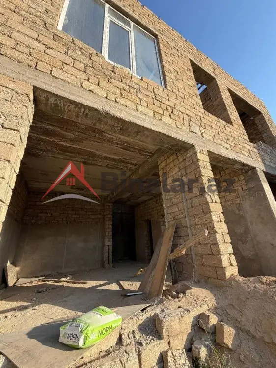 110 AZN - 5 otaqlı mənzil Satılır, Qobustan