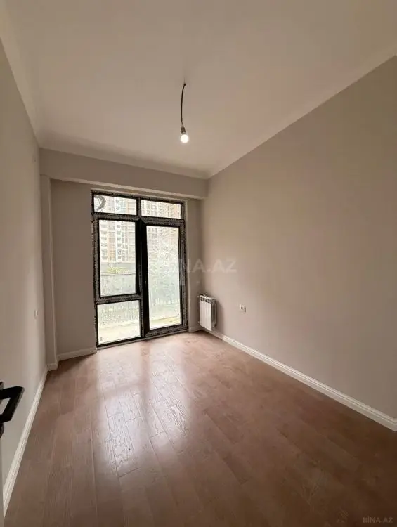 372 000 AZN - 4 otaqlı mənzil Satılır, Yasamal qəs., Abşeron