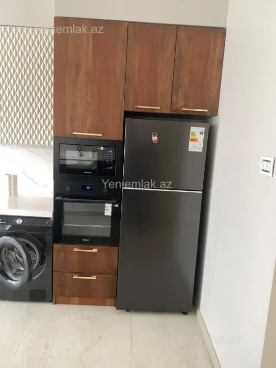 2 350 AZN - 3 otaqlı mənzil Kirayə (aylıq), Ağ şəhər, Xətai, Bakı