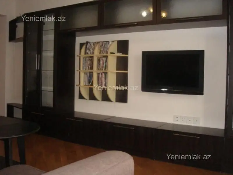 245 000 AZN - 4 otaqlı mənzil Satılır, Nərimanov, Bakı