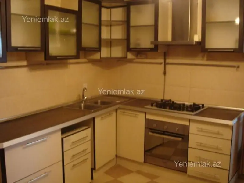 245 000 AZN - 4 otaqlı mənzil Satılır, Nərimanov, Bakı