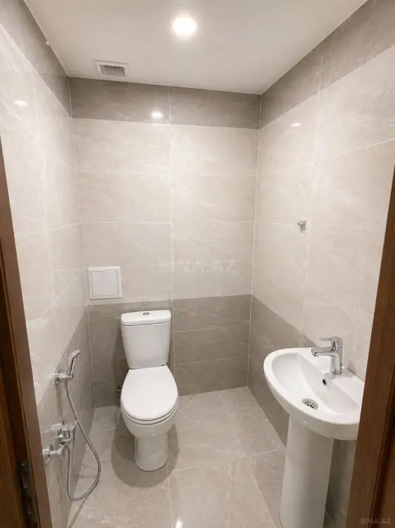 700 AZN - 3 otaqlı mənzil Kirayə (aylıq), Yasamal qəs., Abşeron