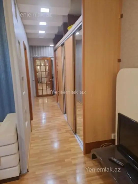 750 AZN - 3 otaqlı mənzil Kirayə (aylıq), Binəqədi qəs., Binəqədi, Bakı