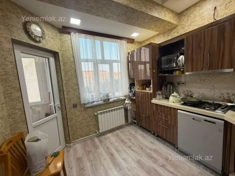 130 000 AZN - 2 otaqlı mənzil Satılır, 6-cı mikrorayon, Sumqayıt