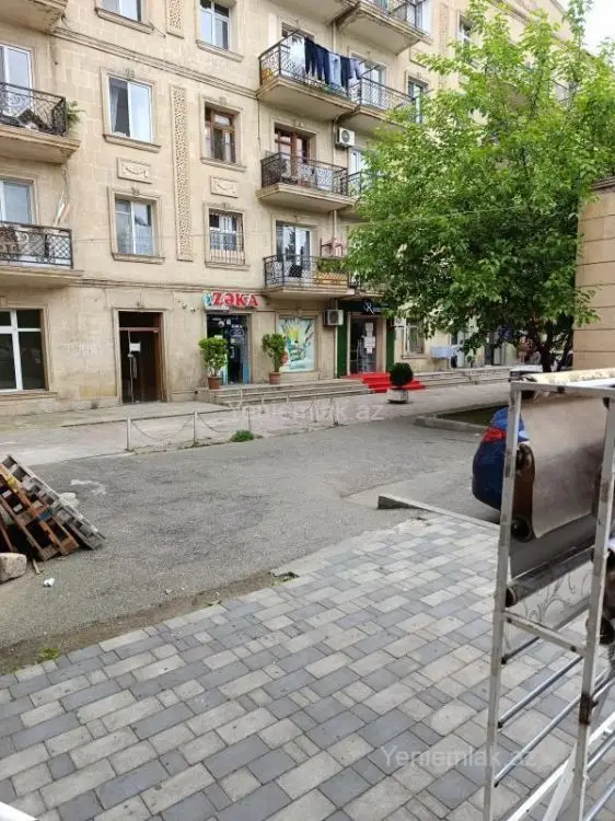600 AZN - 18 m² Obyekt / Ofis Kirayə (aylıq), Bakıxanov qəs., Sabunçu, Bakı