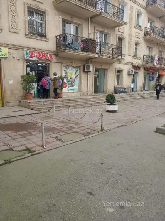 600 AZN - 18 m² Obyekt / Ofis Kirayə (aylıq), Bakıxanov qəs., Sabunçu, Bakı