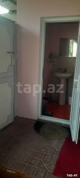 80 AZN - 3 otaqlı mənzil Kirayə (aylıq), Şəki