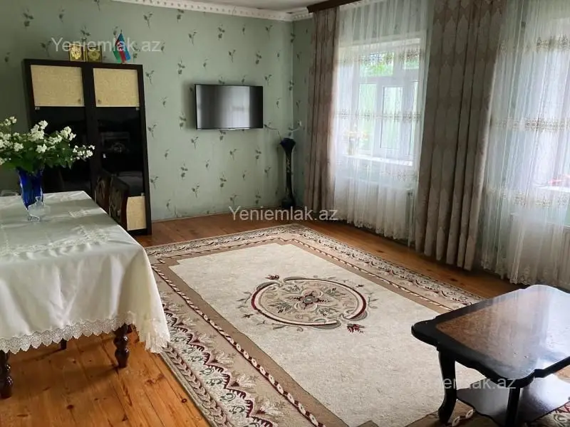 160 000 AZN - 5 otaqlı mənzil Satılır, Qəbələ