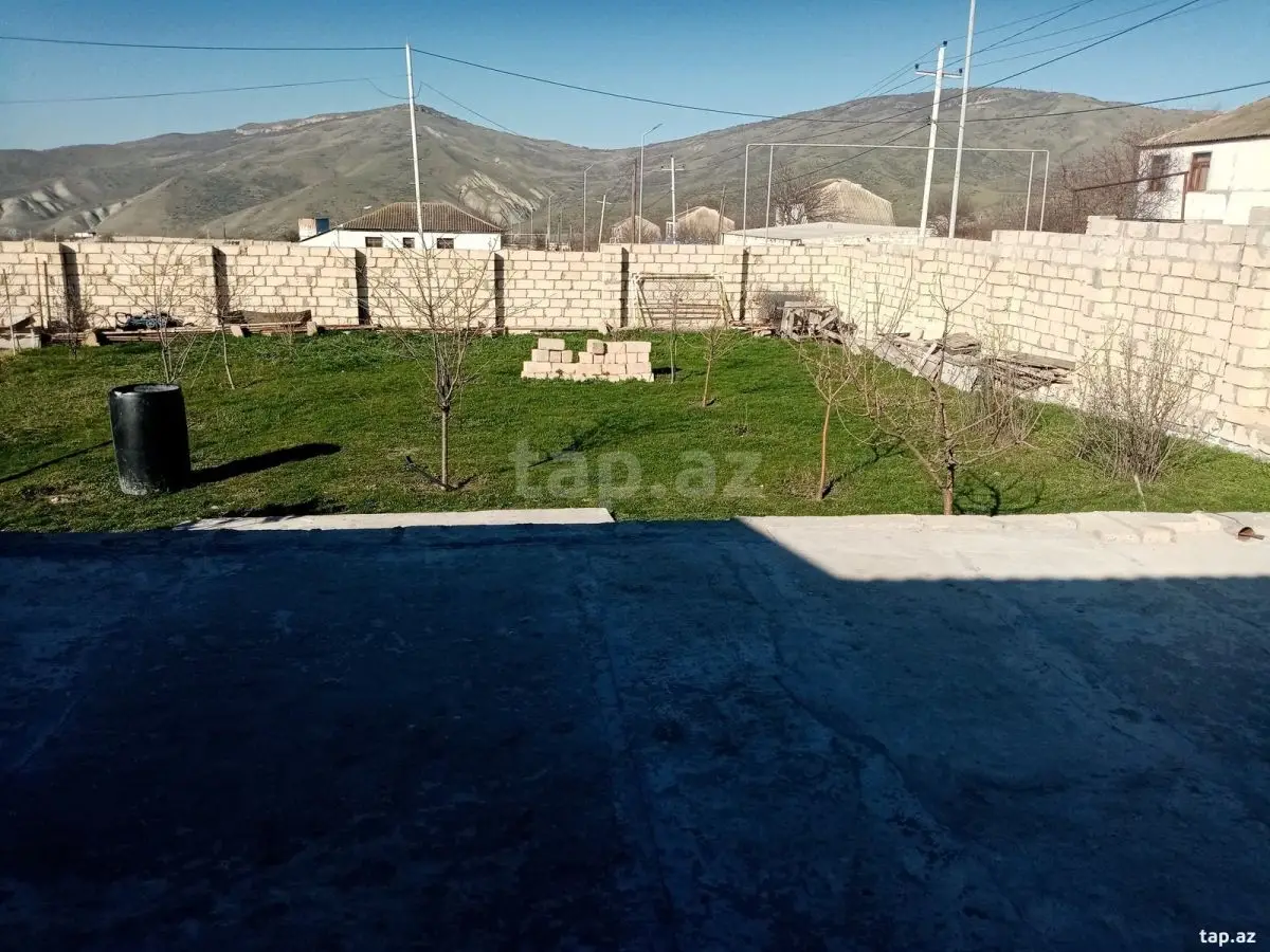 50 000 AZN - 2 otaqlı mənzil , Xızı