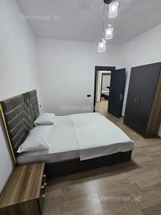 182 000 AZN - 5 otaqlı mənzil Satılır, Qəbələ