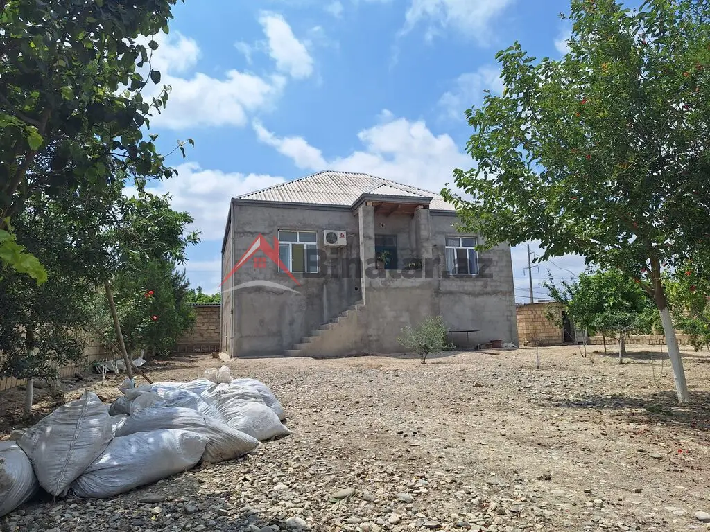 400 AZN - 3 otaqlı mənzil Satılır, Siyəzən