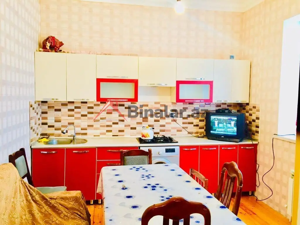 400 AZN - 3 otaqlı mənzil Satılır, Siyəzən