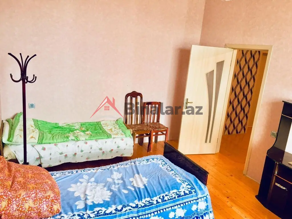 400 AZN - 3 otaqlı mənzil Satılır, Siyəzən