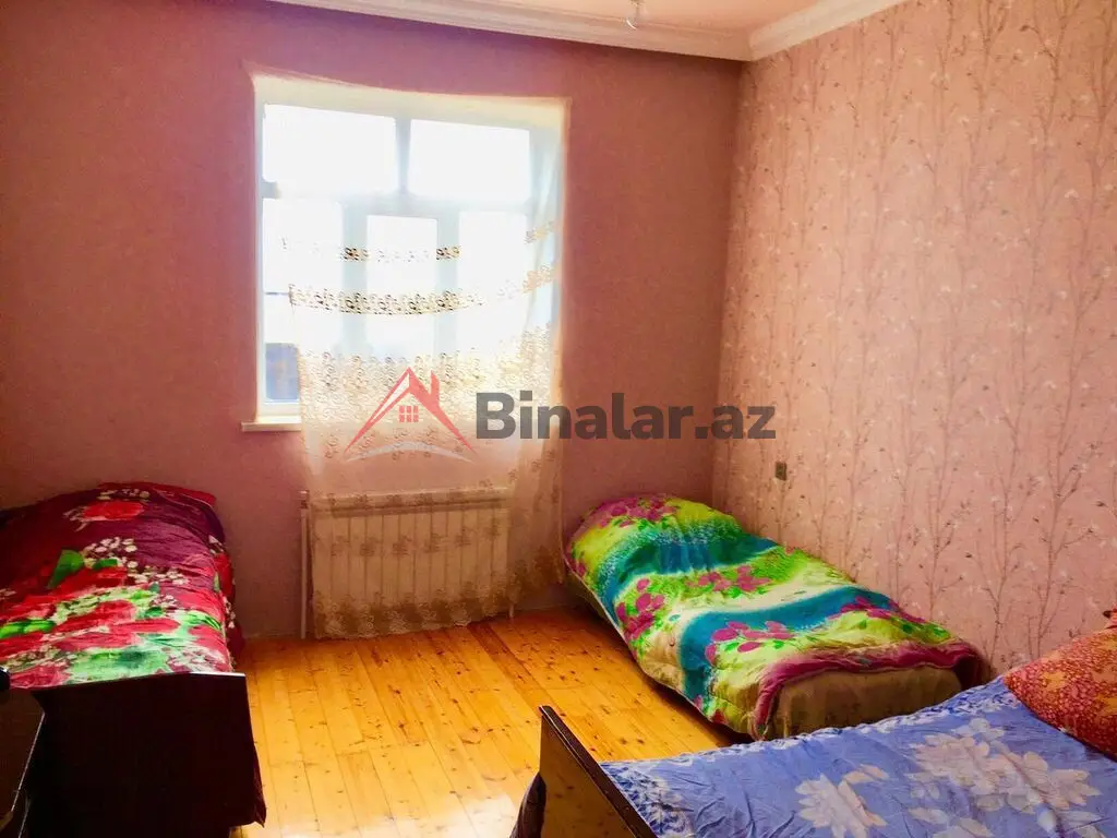 400 AZN - 3 otaqlı mənzil Satılır, Siyəzən