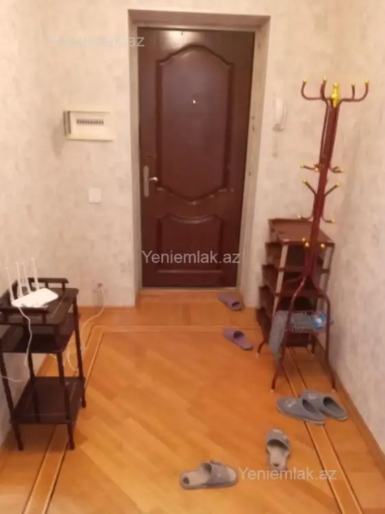 700 AZN - 3 otaqlı mənzil Kirayə (aylıq), Nizami, Bakı