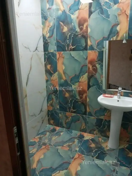 700 AZN - 3 otaqlı mənzil Kirayə (aylıq), Nizami, Bakı