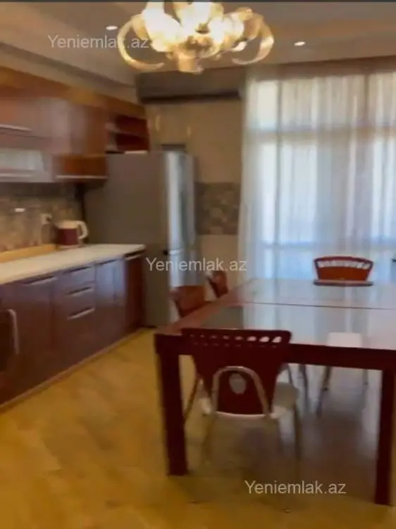 1 600 AZN - 4 otaqlı mənzil Kirayə (aylıq), Yasamal qəs., Yasamal, Bakı