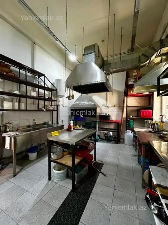 4 000 AZN - 150 m² Obyekt / Ofis Kirayə (aylıq), Yasamal qəs., Yasamal, Bakı