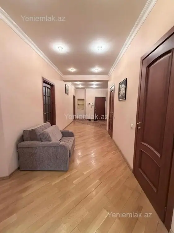 570 000 AZN - 5 otaqlı mənzil Satılır, Nərimanov, Bakı