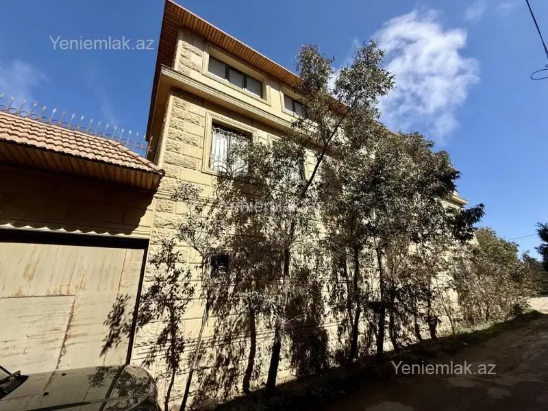 1 600 000 AZN - 9 otaqlı mənzil Satılır, Bayıl qəs., Səbail, Bakı