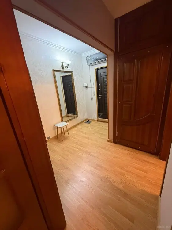 750 AZN - 3 otaqlı mənzil Kirayə (aylıq), 8-ci kilometr, Laçın