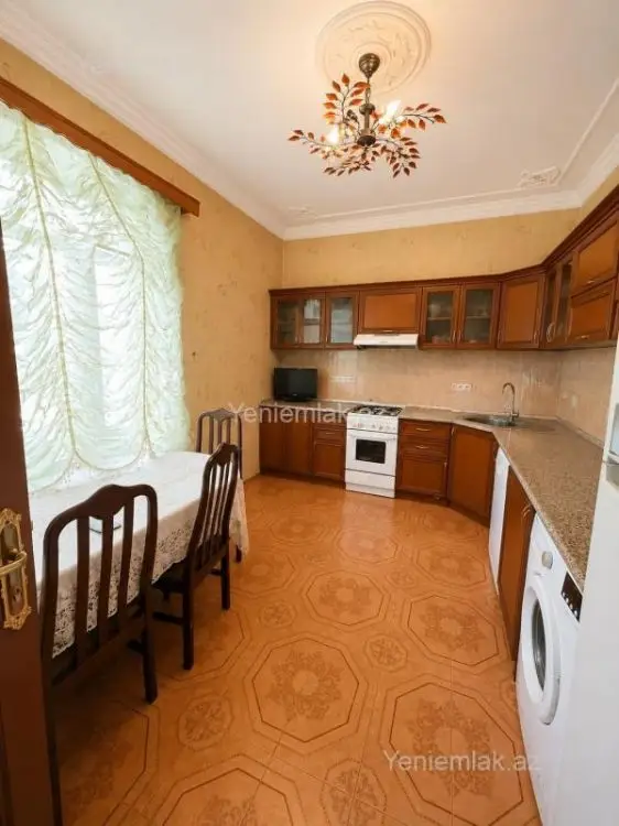 330 000 AZN - 5 otaqlı mənzil Satılır, Buzovna, Xəzər, Bakı