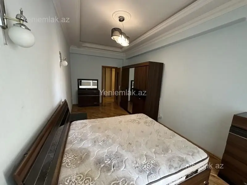 220 000 AZN - 3 otaqlı mənzil Satılır, Yasamal qəs., Yasamal, Bakı