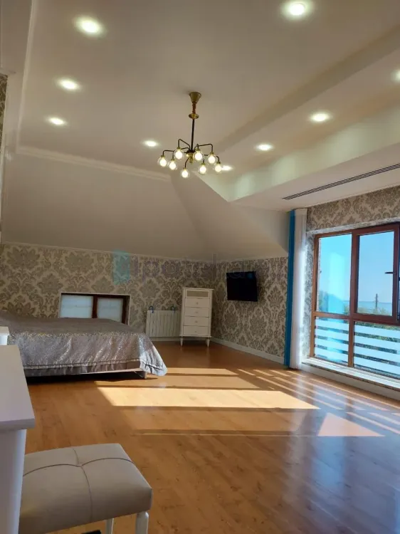 480 000 AZN - 8 otaqlı mənzil Satılır, Lənkəran