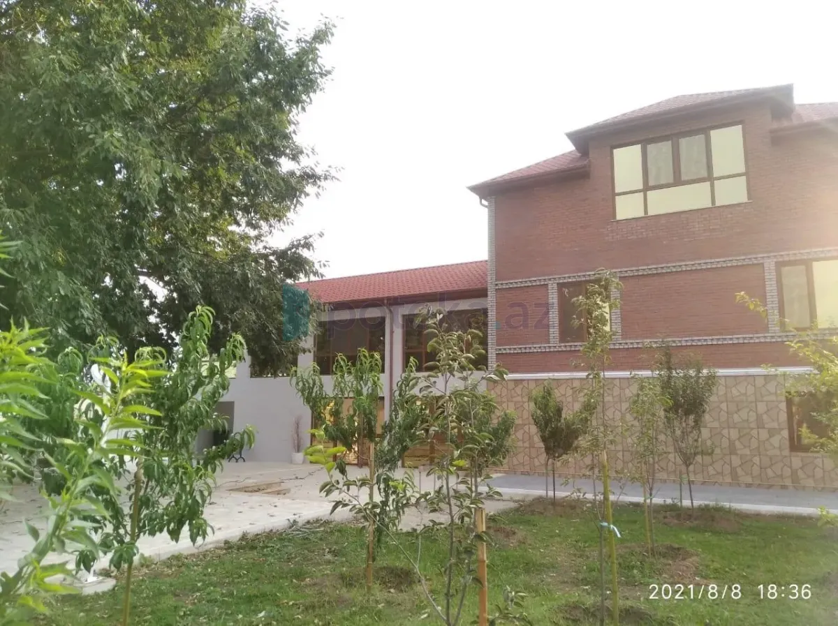 480 000 AZN - 8 otaqlı mənzil Satılır, Lənkəran