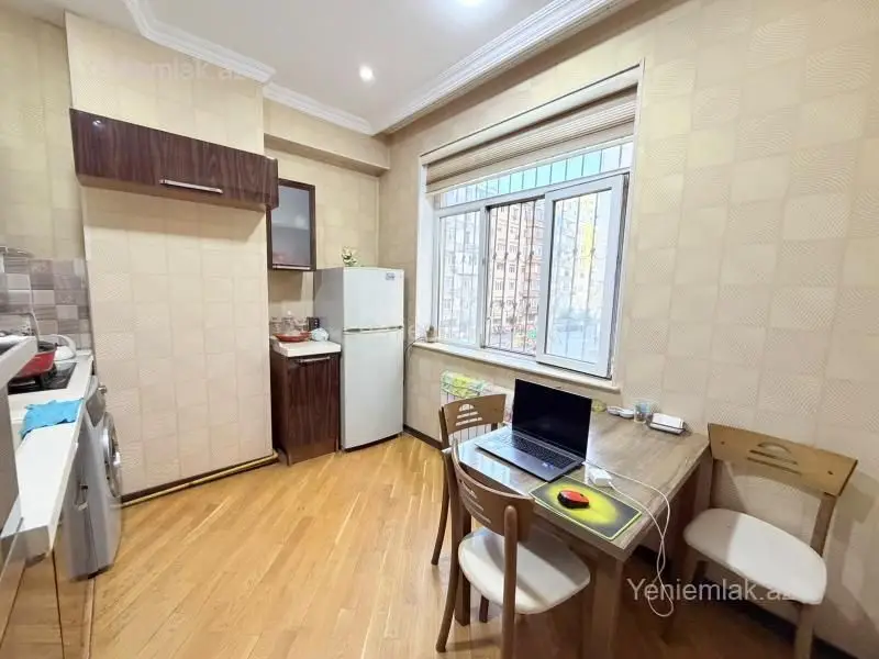 221 000 AZN - 3 otaqlı mənzil Satılır, Yasamal qəs., Yasamal, Bakı