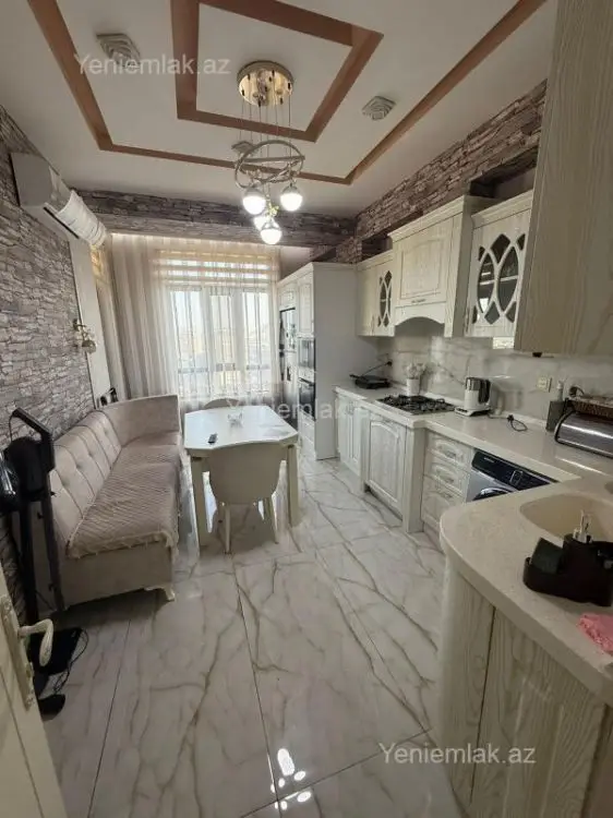 1 400 AZN - 3 otaqlı mənzil Kirayə (aylıq), Yasamal qəs., Yasamal, Bakı