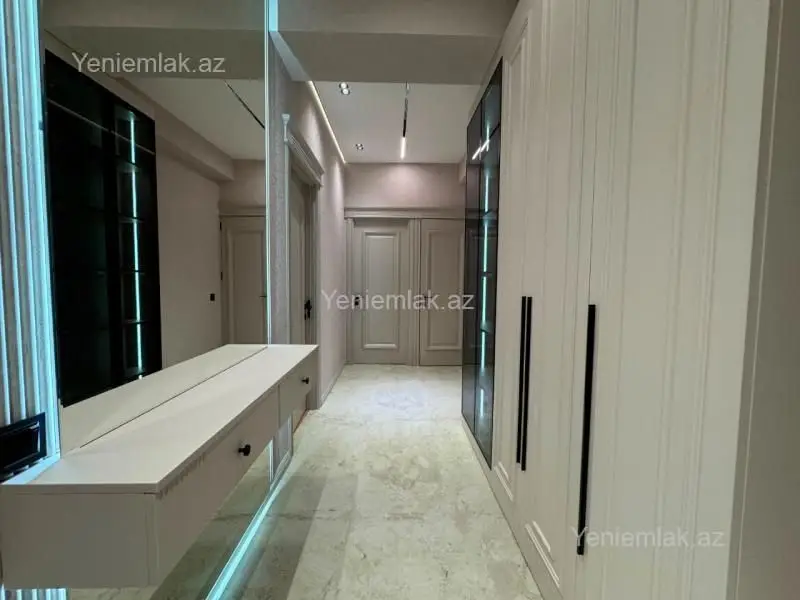 305 000 AZN - 3 otaqlı mənzil Satılır, Nizami, Bakı