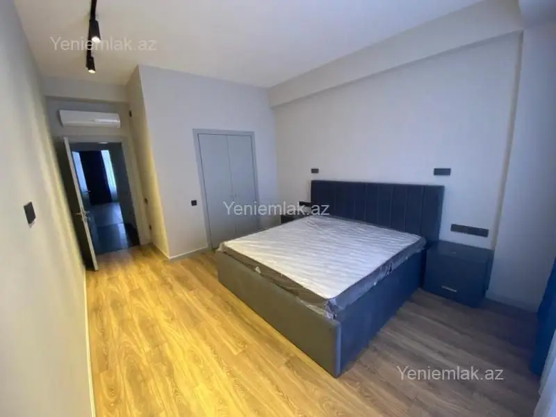 2 500 AZN - 4 otaqlı mənzil Kirayə (aylıq), Ağ şəhər, Xətai, Bakı