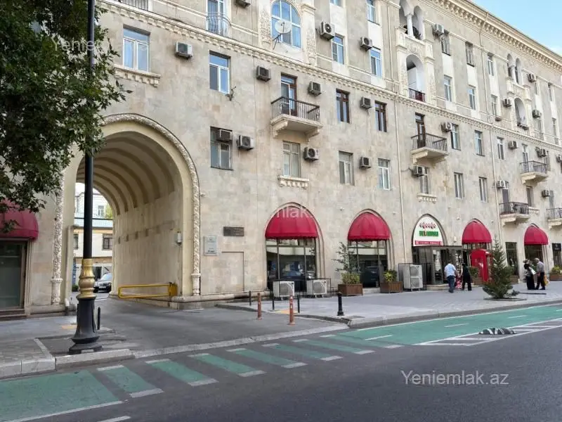 180 000 AZN - 120 m² Obyekt / Ofis Satılır, Nəsimi, Bakı