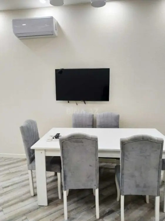 700 AZN - 2 otaqlı mənzil Kirayə (aylıq), Abşeron