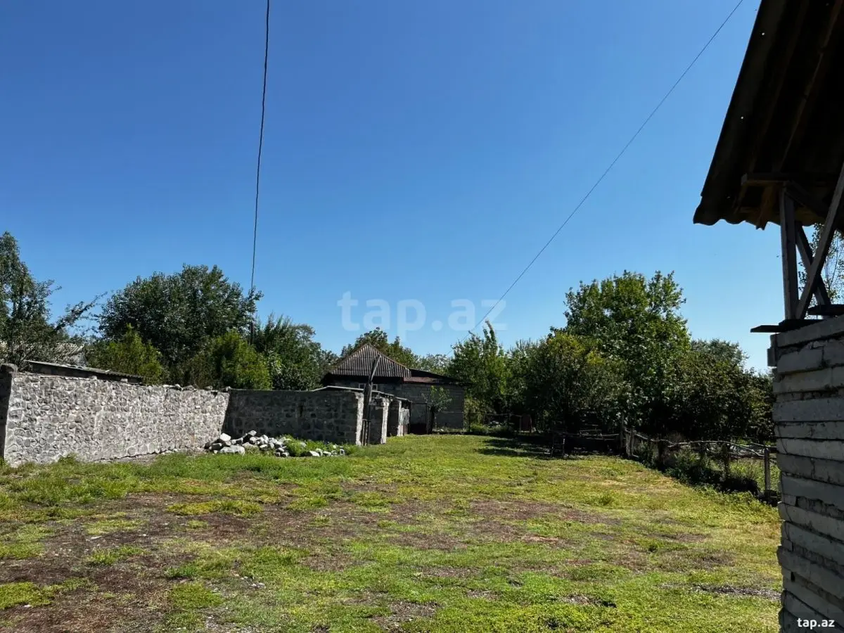 135 000 AZN - 5 otaqlı mənzil , Oğuz
