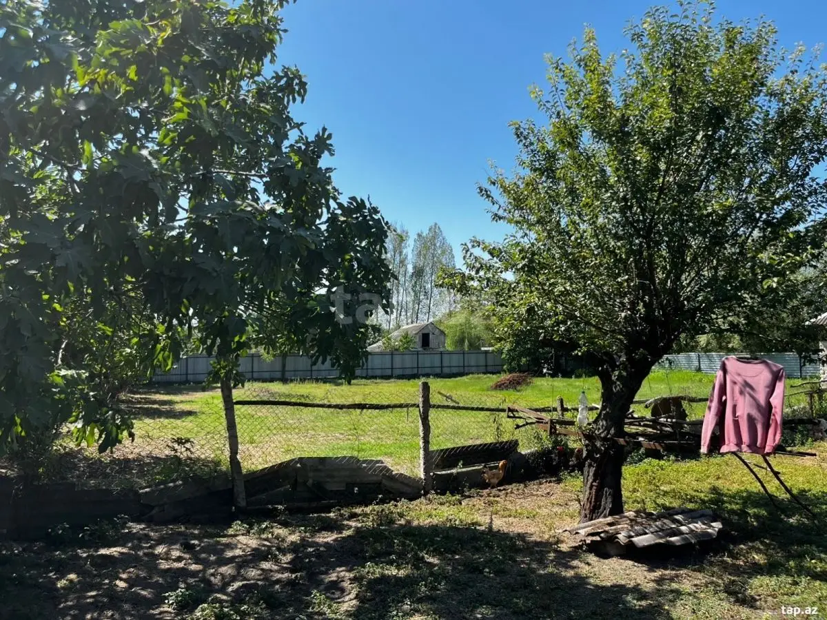 135 000 AZN - 5 otaqlı mənzil , Oğuz