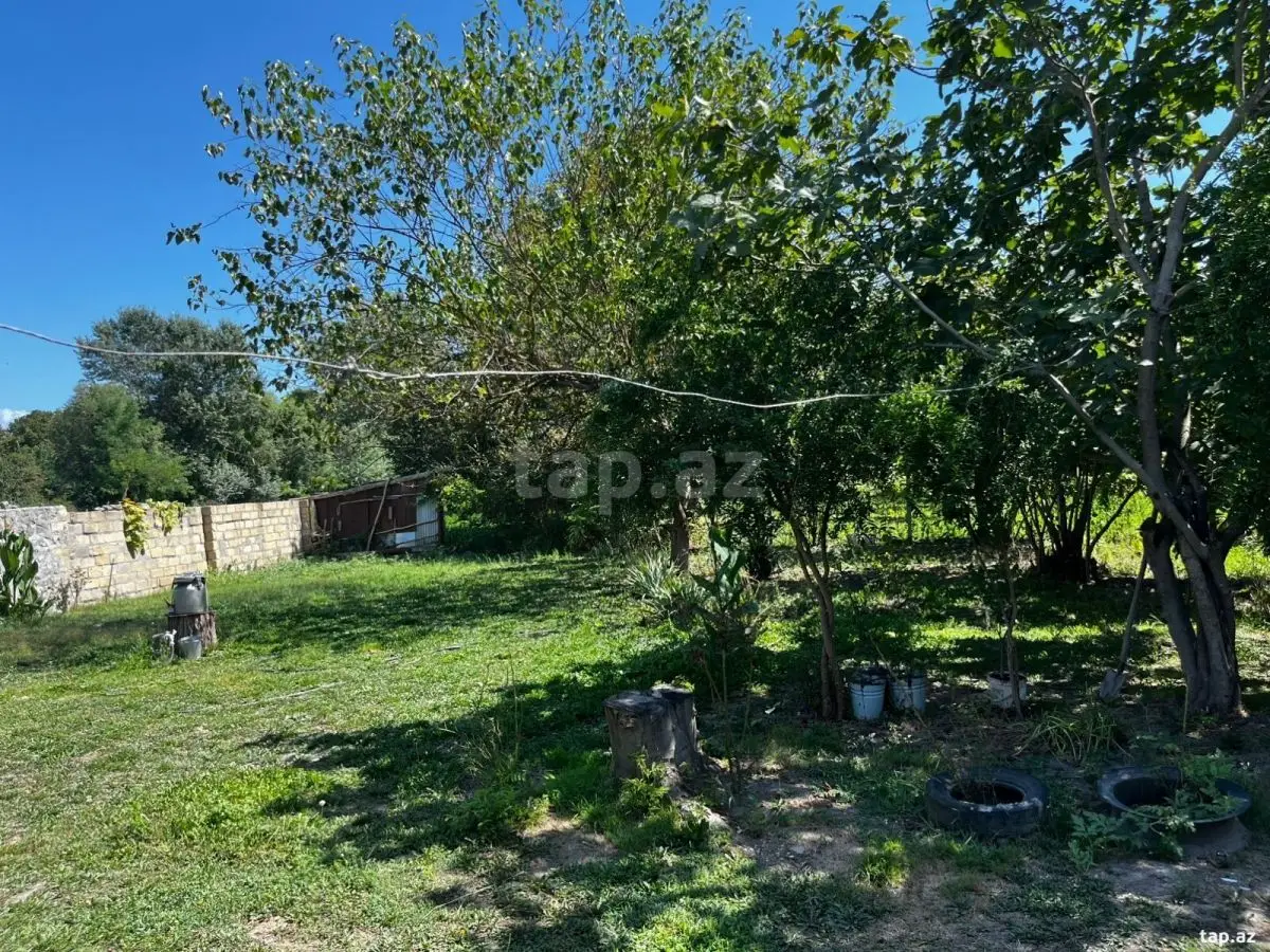 135 000 AZN - 5 otaqlı mənzil , Oğuz