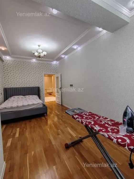 800 AZN - 3 otaqlı mənzil Kirayə (aylıq), 1-ci mikrorayon, Sumqayıt