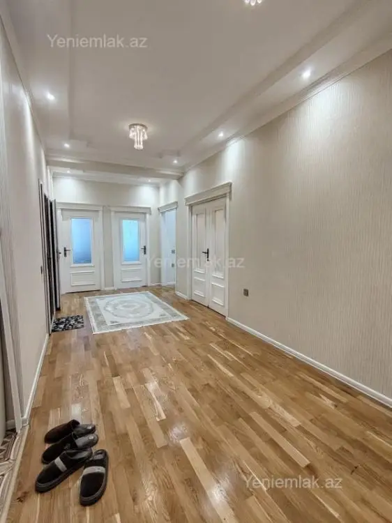 800 AZN - 3 otaqlı mənzil Kirayə (aylıq), 1-ci mikrorayon, Sumqayıt